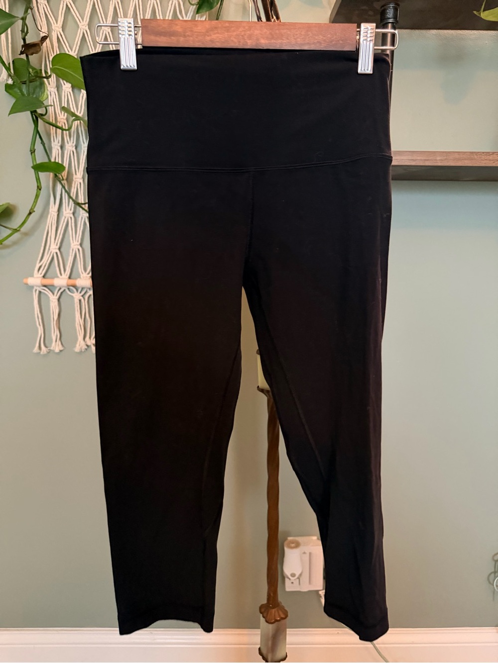 Lululemon Align High-Rise Crop Leggings Black Size 8
